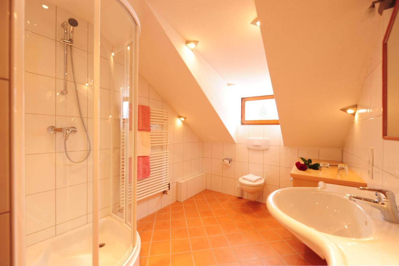 Haus Enzian Bed and Breakfast Σανκτ Αντόν αμ Άλμπεργκ Δωμάτιο φωτογραφία